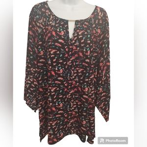 Dana Buchman black print blouse with keyhole and asymmetrical sleeves